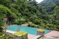 Haut Monde Hill Stream Resort and Spa