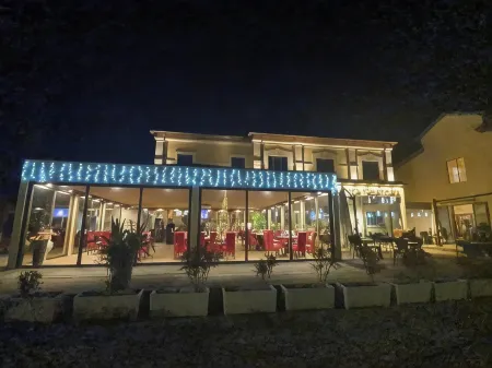 Hotel Antica Tabaccaia Resort Отели рядом с достопримечательностью «Il Borro»