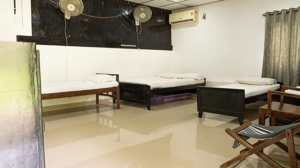 Aqualillies Water Front Heritage Homestay