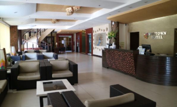 MO2 Westown Hotel Iloilo
