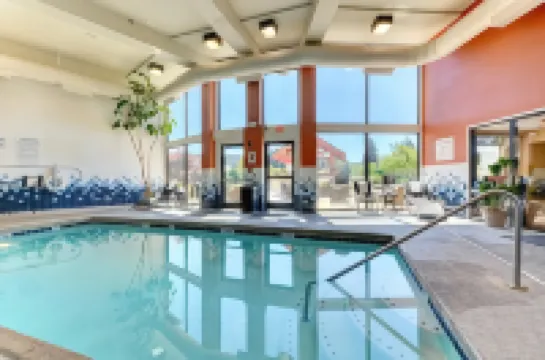 The Lodge at Roseburg