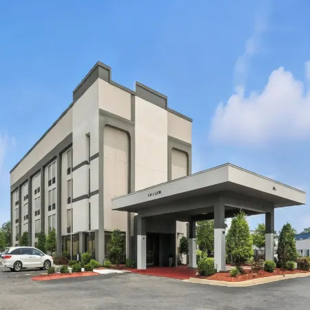 Quality Inn & Suites