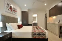 Northpoint Motel Apartments - parcheggio