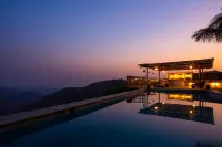 Zostel Banikhet (Dalhousie) - Pools