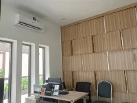 The Bale Residence โรงแรมในบลิตาร์