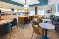 La Quinta Inn & Suites by Wyndham New Iberia