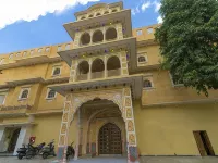 نيربانا بالاس - إيه هيريتيدج هوتل Hotels near سيندي كامب