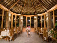 Le Taha'a by Pearl Resorts - breakfast