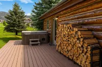 Freshly remodeled 3 bedroom condo with private hot tub!! - 4つ星
