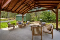 Emerald Woods Hangout - Feriehus