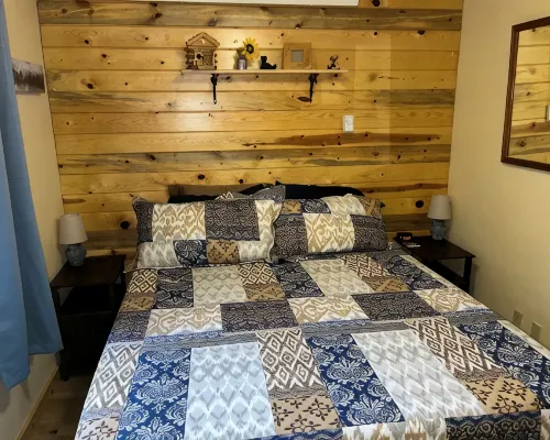 Mountain Peaks Inn, SILVER PEAK SUITE, Downtown Hill City Hotels in Hill City