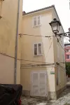 Top Line Apartments - Airport Shuttle