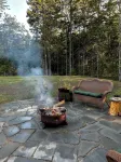 Acadia National Park just 34 minutes from this quiet retreat on five acres - Homestays
