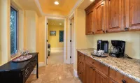 Stay surrounded by Fitch Mountain Park and Open Space Preserve. - Villas