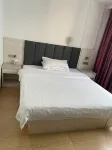 Xinyuan Hotel - Bintang 2