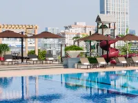 شيراتون جوانجتشو هوتل Hotels near مول تي