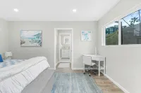"The Shores" One Bedroom with A/C Steps to La Jolla Shores Beach, San Diego - Condos