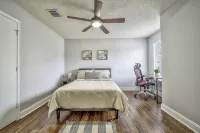 Centrally Located DFW Retreat