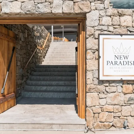 New Paradise Beach Resort Отели рядом с достопримечательностью «Ночной клуб Cavo Paradiso»