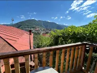 Mountain Garden - Homestays
