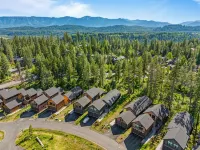 CLE Elum - Forest Views, Fire Pit & BBQ - 4-Star