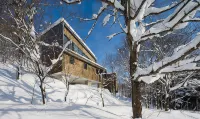 Escarpment House by H2 Life - Villaer