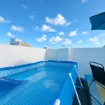Love & Share House - Pools