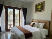 J&J Guesthouse Bedugul โรงแรมใกล้สวนพฤกษศาสตร์เบดูกุล