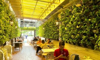 Capsule Riverside Saigon