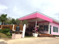 Cindia Resort Ξενοδοχεία στην πόλη Phunphin