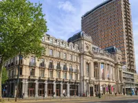 Premier Suites Antwerp Hotels near Metro Opera