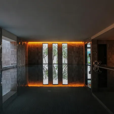 Jinshuo Holiday Hotel
