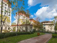 Changchun Light Luxury Banshan Hot Spring Homestay
