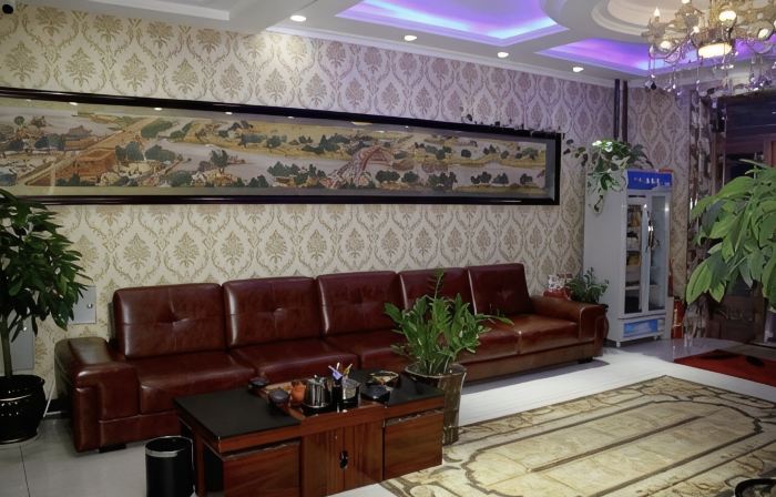 Baiquan Shuaifu Fashion Leisure Hotel