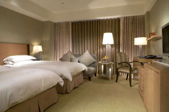 hotel 2