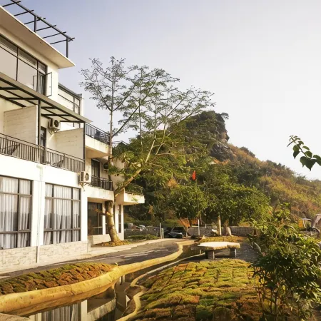 Jingmo Hostel