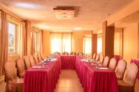 Eton Hotel