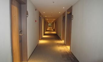 Homeinn · neo (Yangzhou Yizheng Zhenzhou West Road)