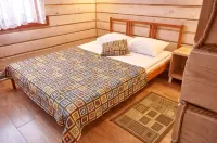 Altaj Podgoritsa Park Hotel - 停車場