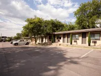 Motel Newstar Laval Hotel a Laval