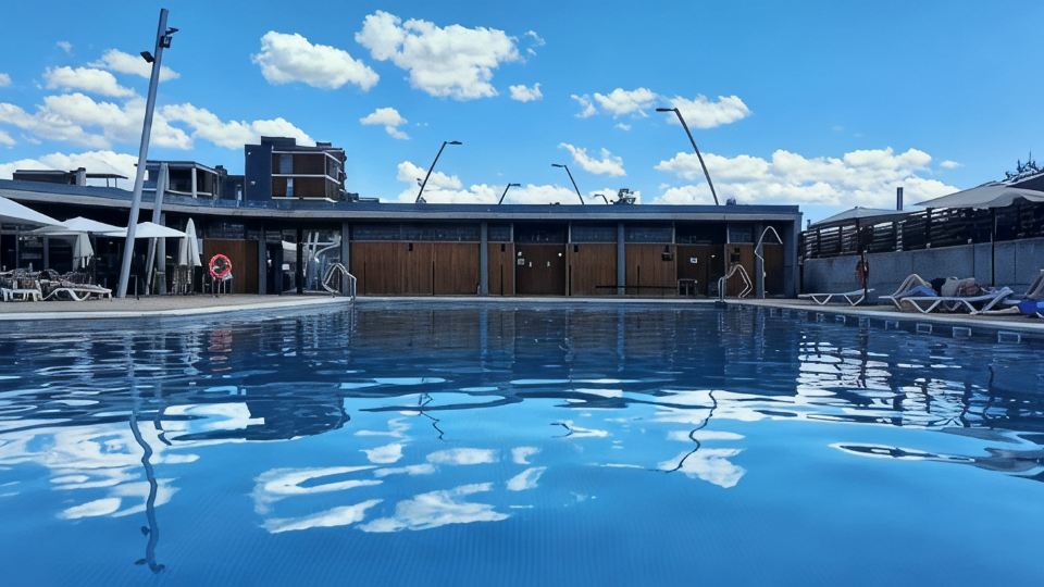 Apartment with views of the Pyrenees with free Wifi and Netflix
