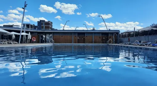 Apartment with views of the Pyrenees with free Wifi and Netflix - Wifi