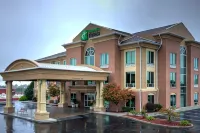 Holiday Inn Express & Suites RICHMOND by IHG