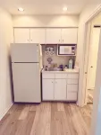 Luxury studio suite in Sea Trail. Close to beach. Wonderful screen in porch.