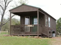 Fish Cabin at Mountain View Retreat Hotels in Latimer County