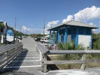 Amazing Location in Beautiful Blue Mountain Beach.  75 Yards from the Sand... - Badekar