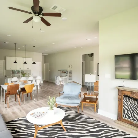 Spacious 3-Bedroom Home with Comfort & Convenience - Family Friendly