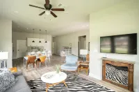 Spacious 3-Bedroom Home with Comfort & Convenience - Family Friendly