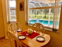Your own Villa with a Heated Pool near South Florida's wonderful beaches. - Homestays
