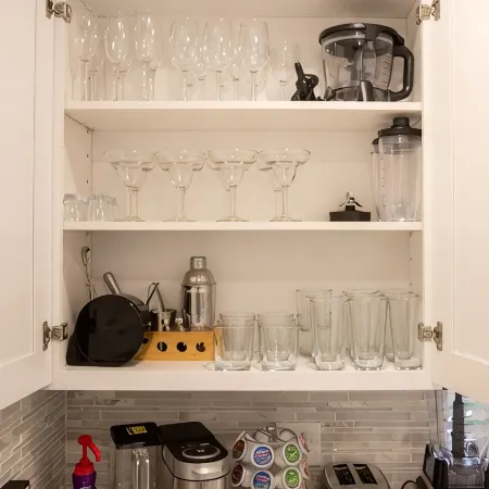 Book it and Love it! HGTV Looking Home